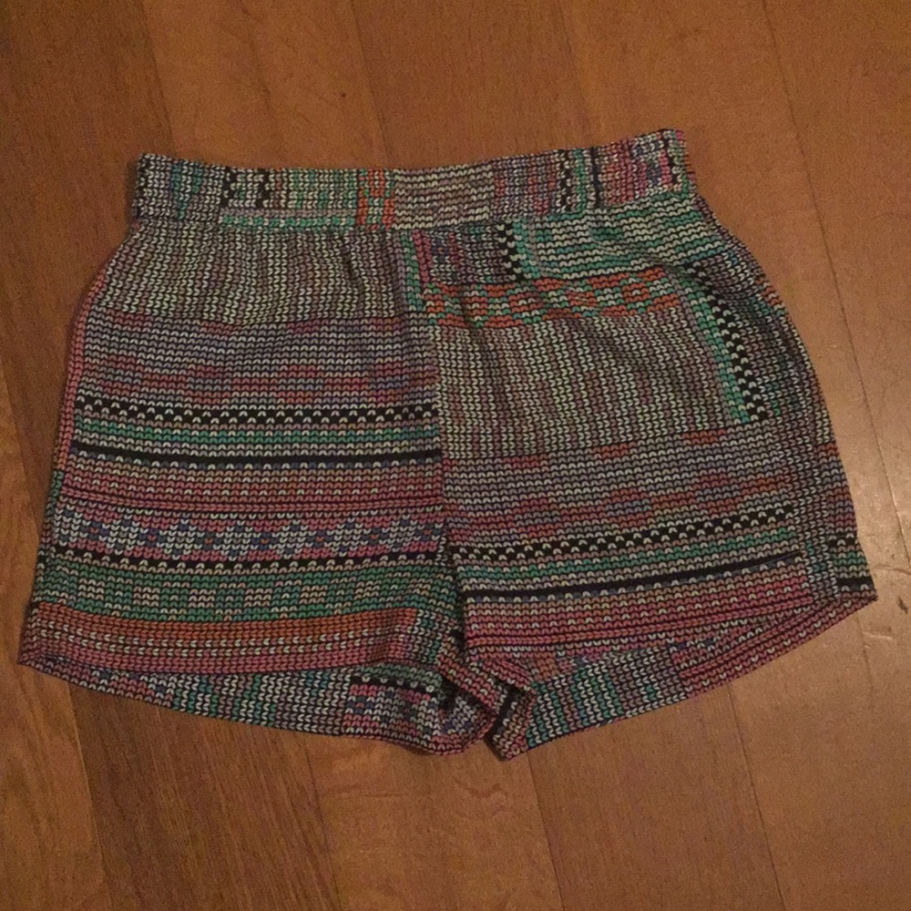 BCBG maxzria Aztec design shorts